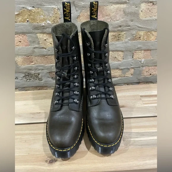 Dr. Martens Leona Platform Ankle Boots, Size 9, Dark Taupe - Picture 4 of 8